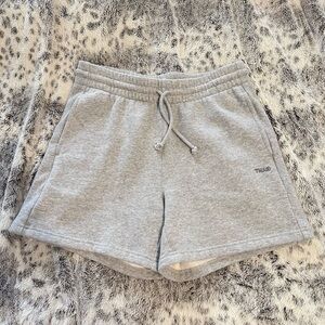 Aritzia TNA Sweatfleece Boyfriend Fit Sweatshorts S